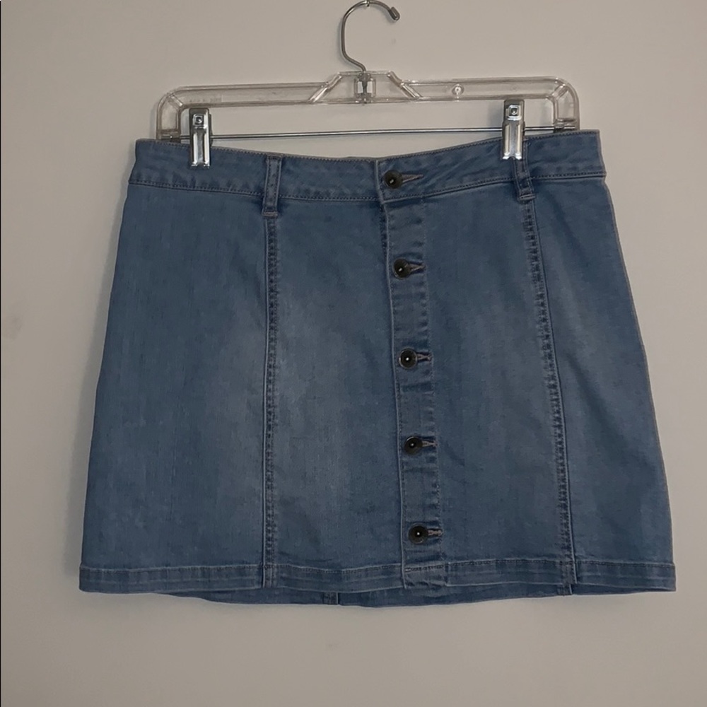 vans light wash jean skirt